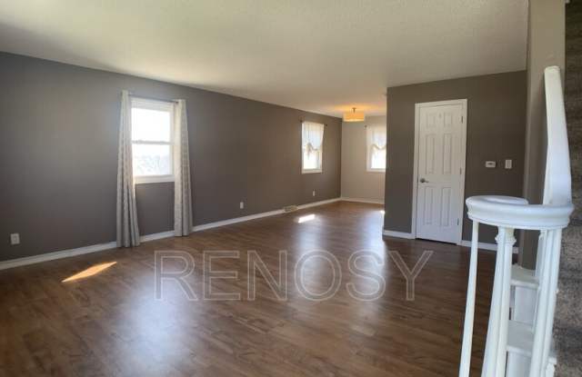 5172 NE 6th Ct Gallery 4