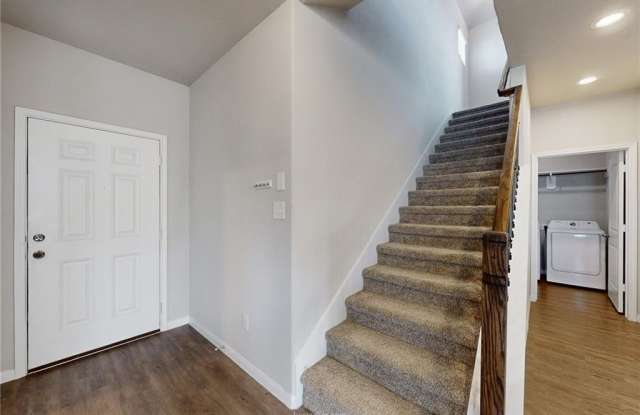 5763 Paseo Place Gallery 4