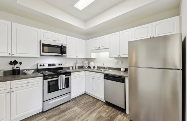 Forest Ridge Apartments Gallery 3