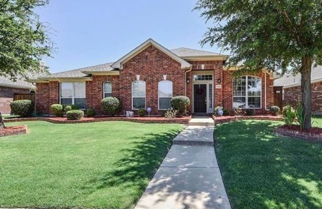 7910 Wilmington Dr - 7910 Wilmington Dr, Rowlett, TX 75089