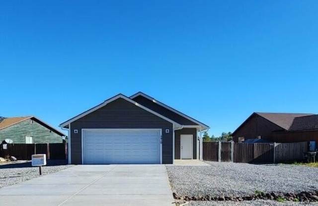 5412 Lake Drive Gallery 1