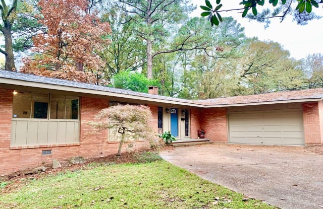 2203 Southwood Rd - 2203 Southwood Road, Jackson, MS 39211