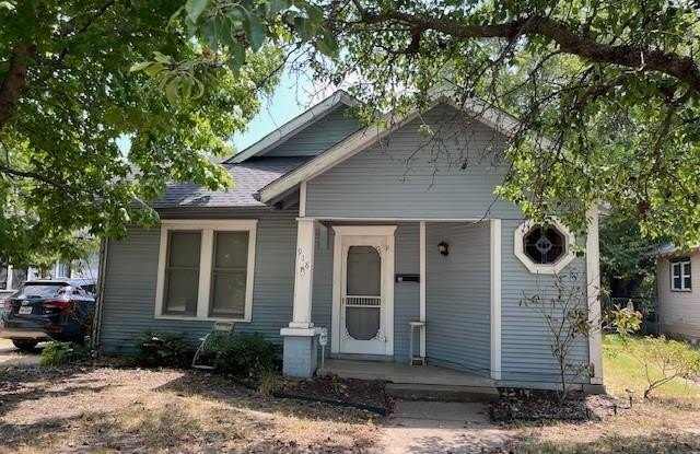 918 N Rockwall Avenue photos photos