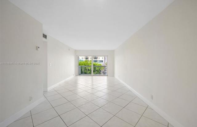 450 Paradise Isle Blvd photos photos