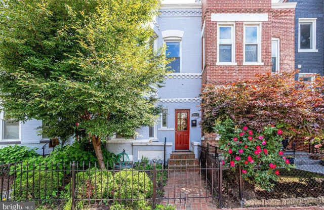 1417 G Street NE photos photos 1417 G Street NE photos photos