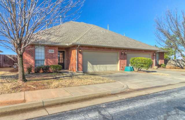 Spacious Edmond 2 bed 2 Bath 2 Car Garage with Bonus Room  Covered Patio – Available Now! photos photos