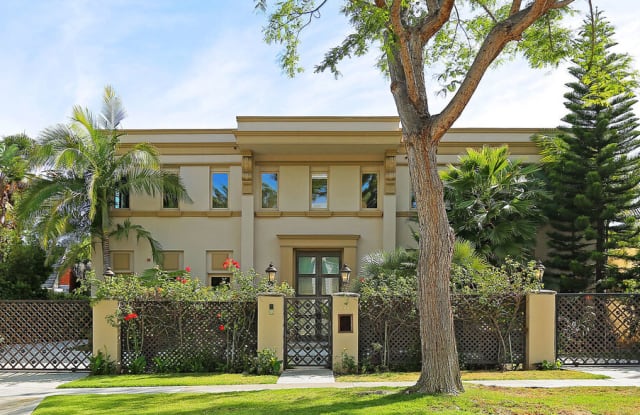 621 N Roxbury Dr - 621 North Roxbury Drive, Beverly Hills, CA 90210