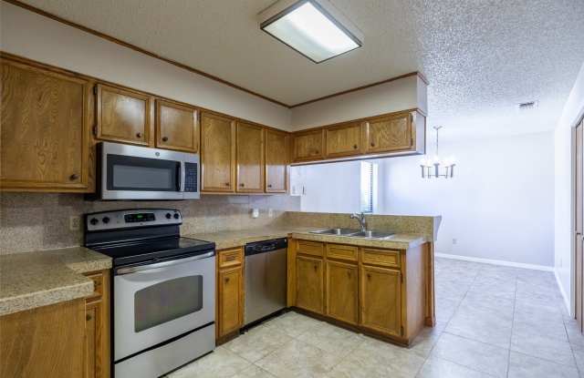 3209 Chimney Circle Gallery 3