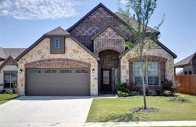 609 Rocky Haven Court - 609 Rocky Haven Court, Saginaw, TX 76179