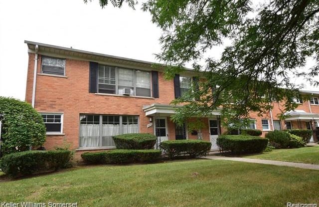 3228 SHENANDOAH DR - 3228 Shenandoah Dr, Royal Oak, MI 48073