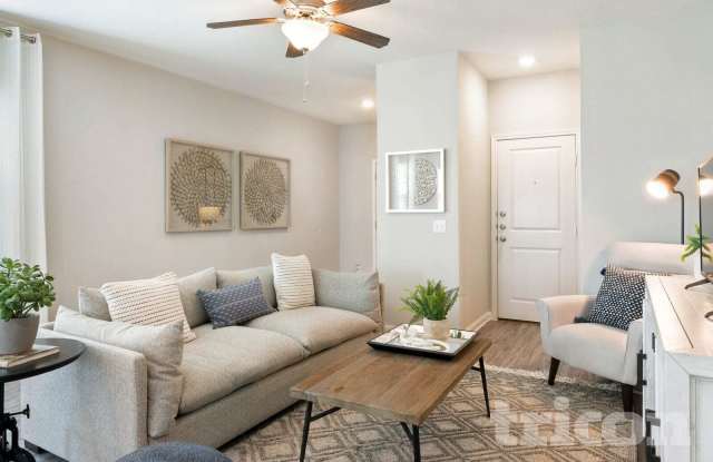 14610 MAPLE TER Gallery 3