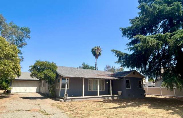 Large home in Yucaipa, Ca. photos photos