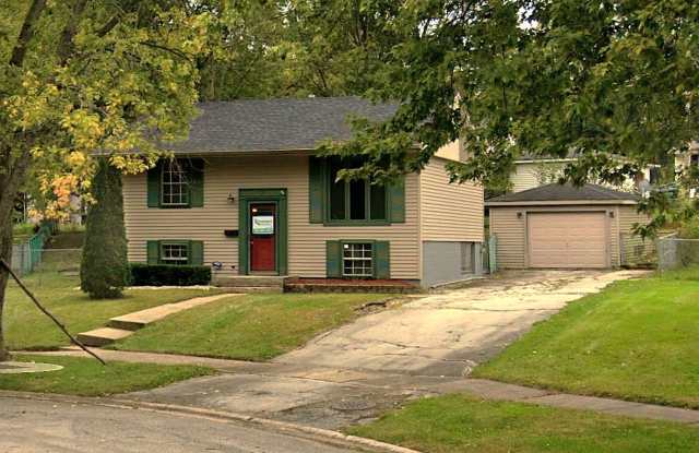 222 Barbara Lane - 222 Barbara Lane, Steger, IL 60475 222 Barbara Lane - 222 Barbara Lane, Steger, IL 60475