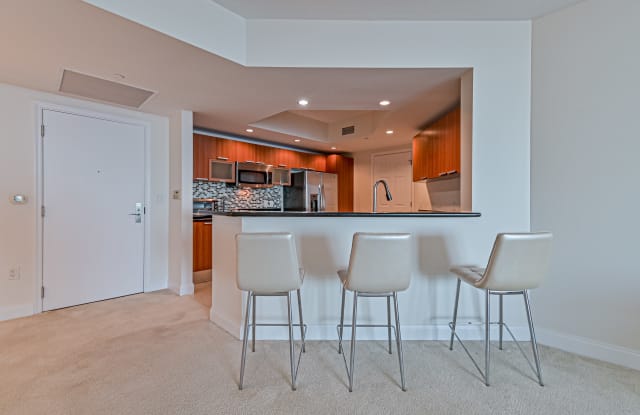 241 Riverside Dr Unit 2004 - 241 Riverside Dr, Holly Hill, FL 32117