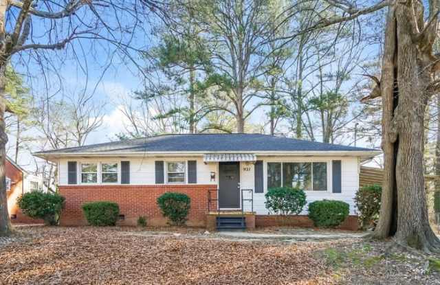 927 South Plum Street photos photos