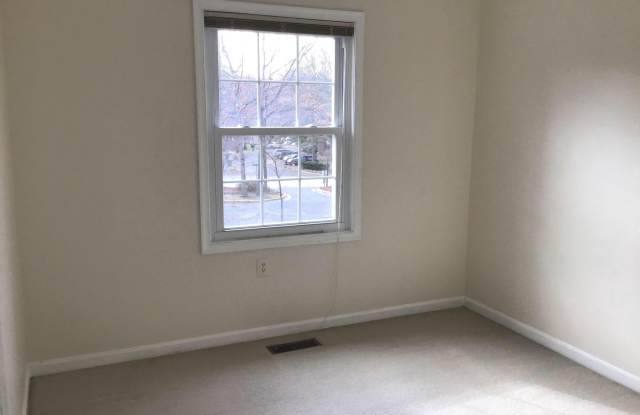 9354 MCCARTHY WOODS Court Gallery 2