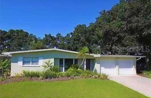 1871 TROPIC BOULEVARD N - 1871 Tropic Boulevard North, Largo, FL 33770