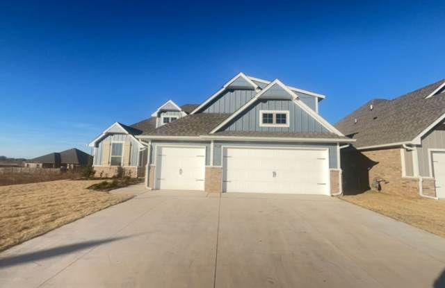 4 Bedroom Home in Edmond with Storm Shelter and Bonus Room photos photos 4 Bedroom Home in Edmond with Storm Shelter and Bonus Room photos photos