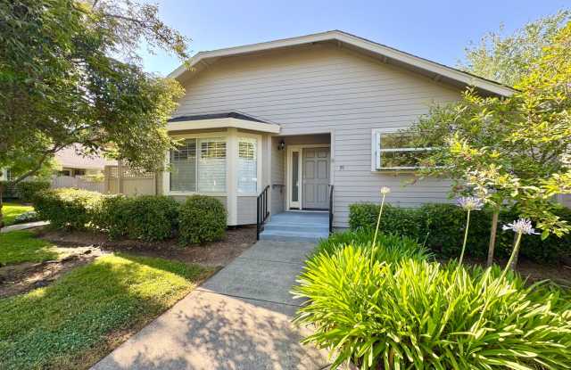 Napa, Gated Community Single Story 2 Bedrooms, 2 Bathrooms Condominium photos photos