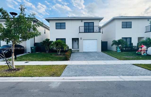 1312 NW 3rd St photos photos 1312 NW 3rd St photos photos