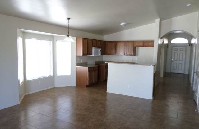 2912 West Grenadine Road Gallery 4