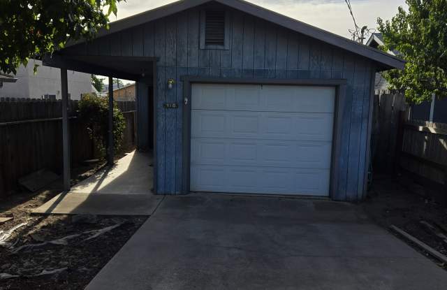 418 N 6th Ave - 418 North 6th Avenue, Oakdale, CA 95361 418 N 6th Ave - 418 North 6th Avenue, Oakdale, CA 95361