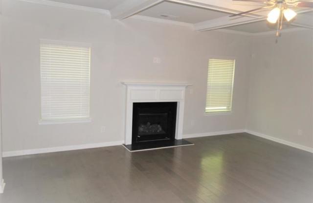3493 Woodshade Drive Gallery 3