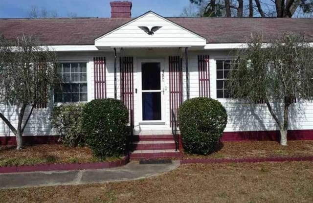 109 Bowden Dr. - 109 Bowden Drive, Warner Robins, GA 31093