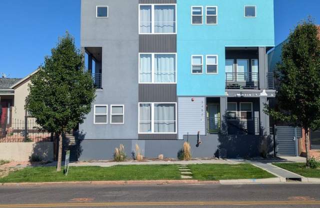 Great Denver location with ROOF TOP and city views! photos photos