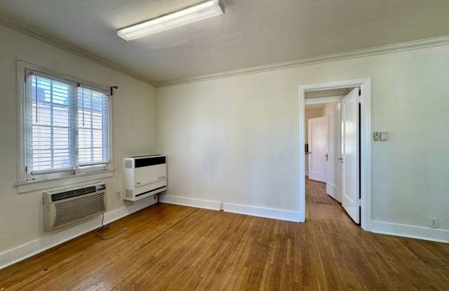 GILLETTE CRESCENT Gallery 3