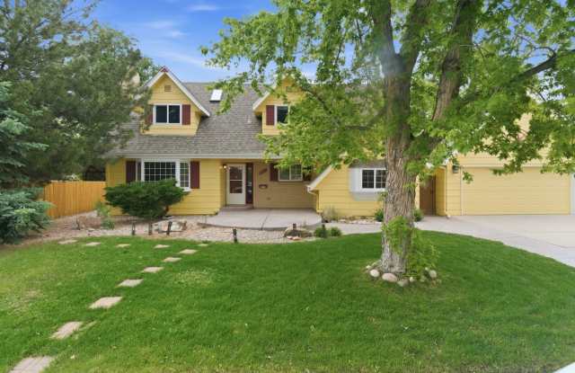 8111 E Briarwood Blvd photos photos