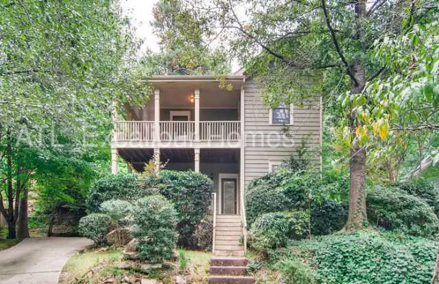 340 Lake Claire Court - 340 Lake Claire Court, Atlanta, GA 30307