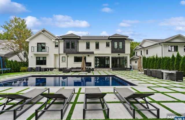 44 Floral Terrace photos photos