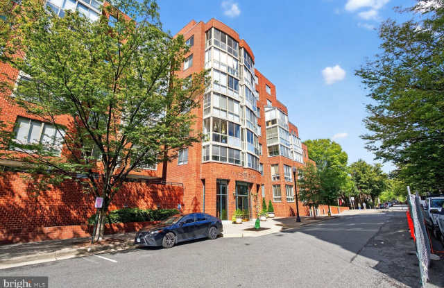 1050 N TAYLOR Street unit: 1-313 photos photos