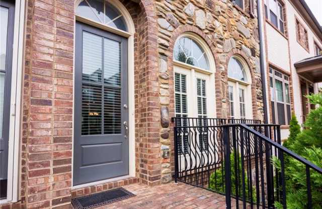 3637 Brookleigh Lane NE Gallery 2