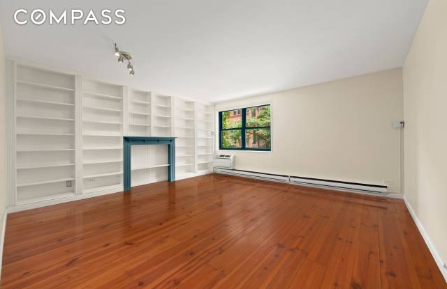 712 Washington Street photos photos