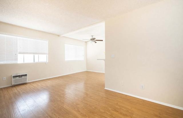 5715 Vineland Avenue photos photos
