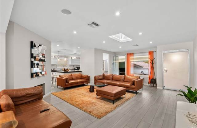 3051 Gertrude Avenue photos photos