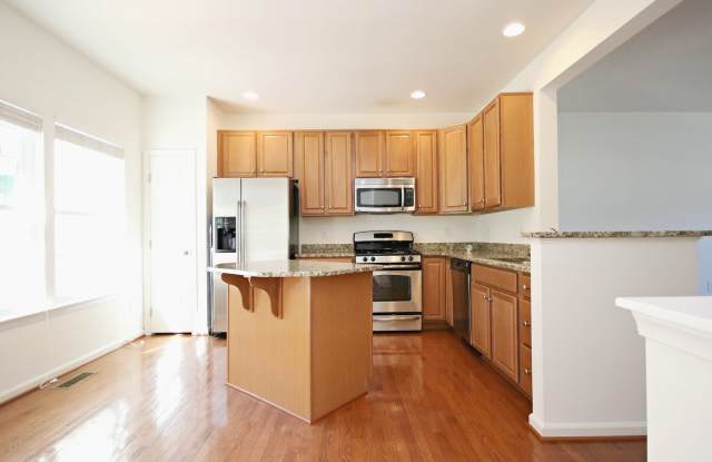 Pet-Friendly Pavilions at Pantops Townhome photos photos