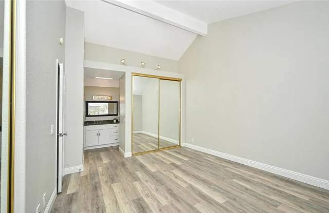 6 Sandpiper Ln photos photos