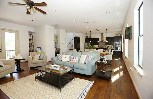 2212 Portsmouth Street - 2212 Portsmouth Street, Houston, TX 77098