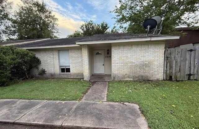 1504 Hawk Tree Drive photos photos