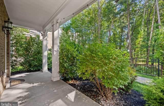 1523 BURNELL Drive Gallery 2
