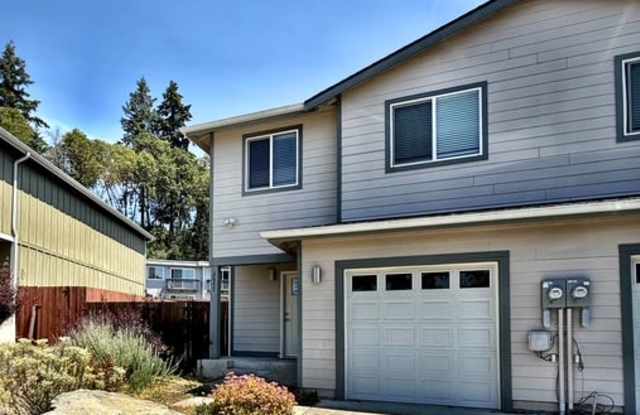 2640/2642 Reid Avenue - 2642 photos photos