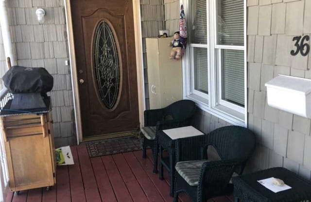 36 Central Blvd - 36 Central Boulevard, Bethpage, NY 11714