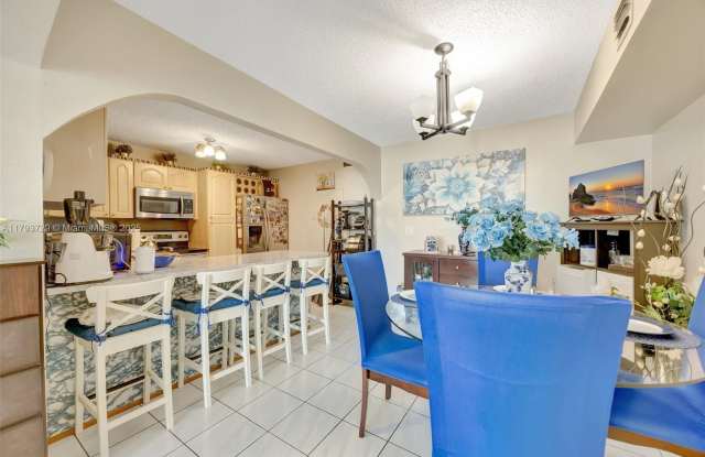 11755 SW 18th St photos photos