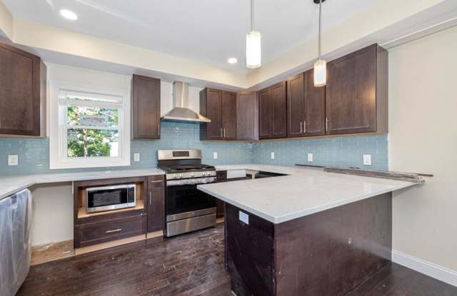 70-72 Stanley Ave Stanley Ave. photos photos