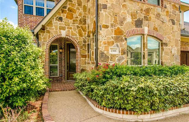 2308 Kemerton Gallery 2