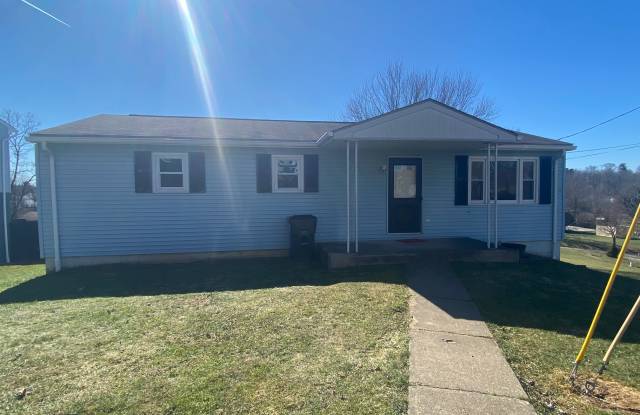 111 Hickman Ave photos photos