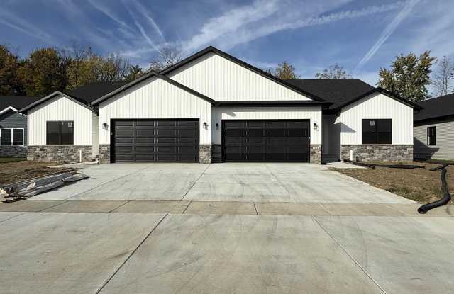 1713 Ambleside Drive Gallery 2